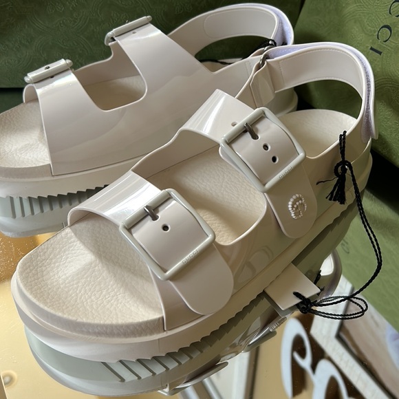 Gucci Dusty white Rubber Sandals size 41(11) - Picture 2 of 12